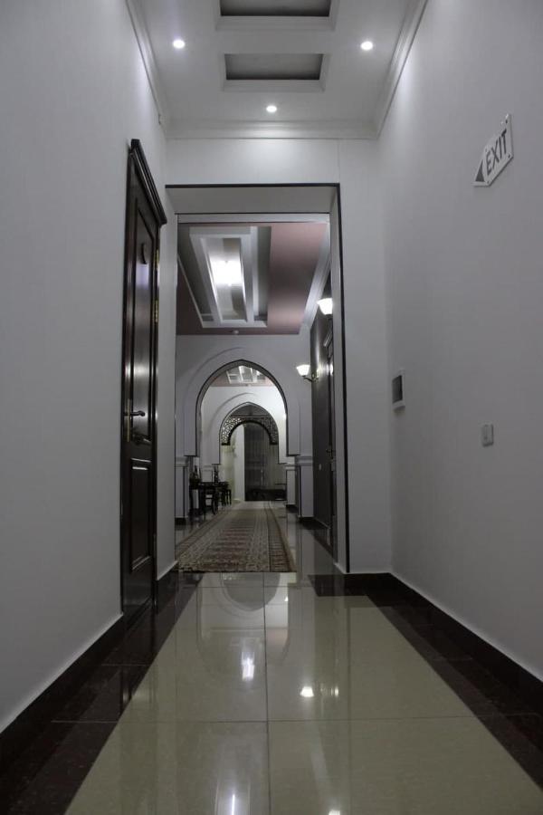 Ikan Registon Hotel Samarkand Exterior photo